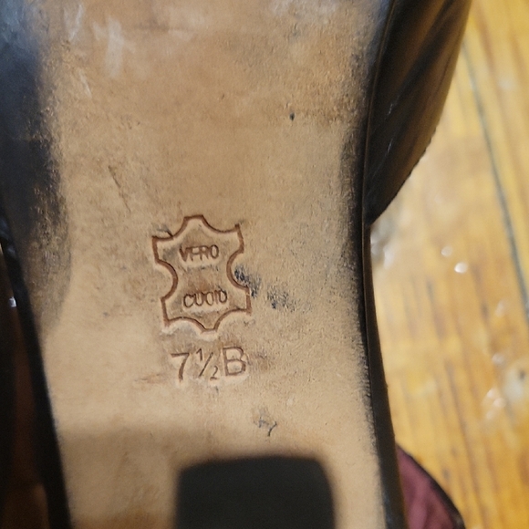 Carlos Falchi Black Leather Pointed Toe High Heels Shoea Size 7 1/2 B - Picture 10 of 16